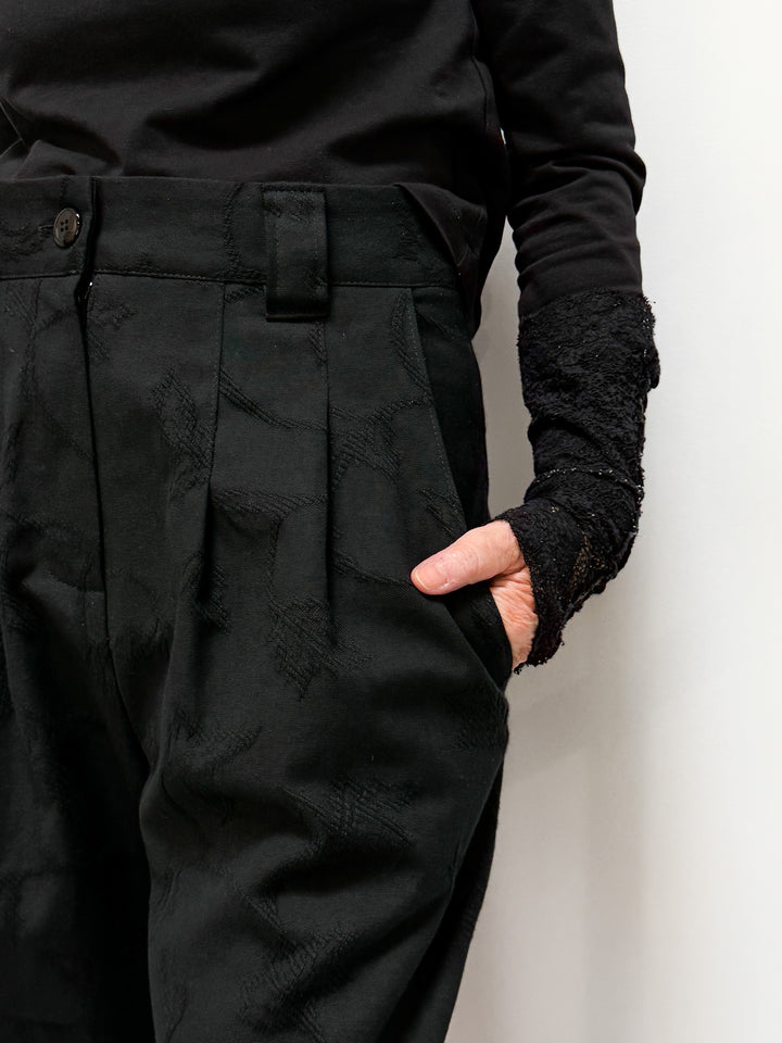Schwarze Hose Muster