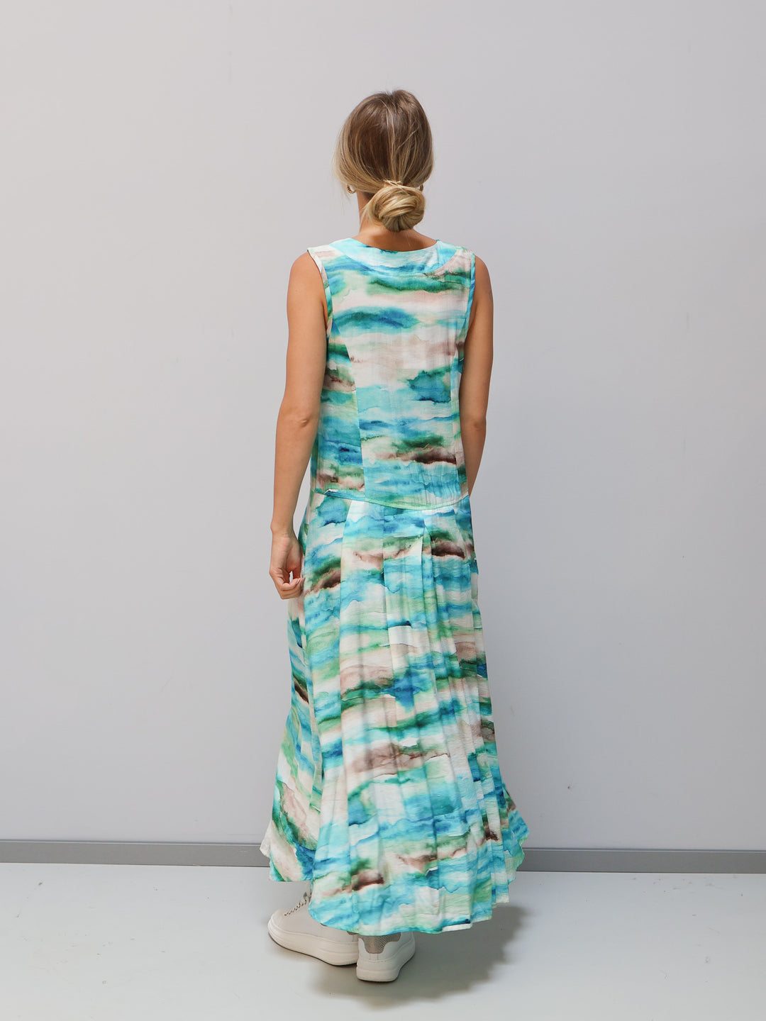 Gemustertes Kleid in Türkis