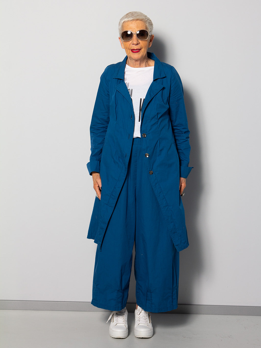 Mantel Blau