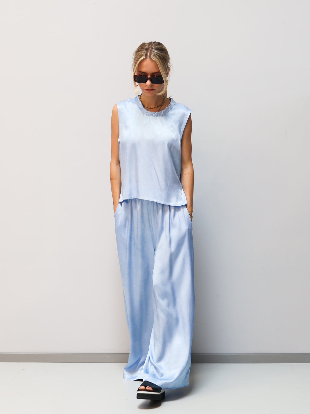 Hose blau