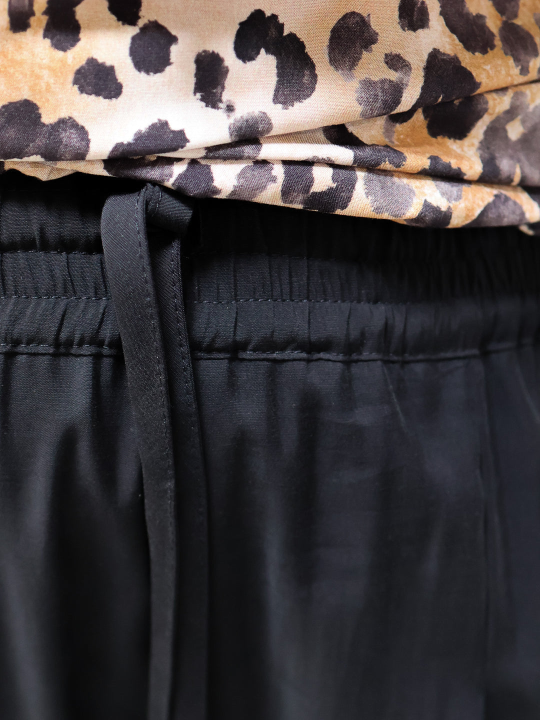 Hose leger schwarz