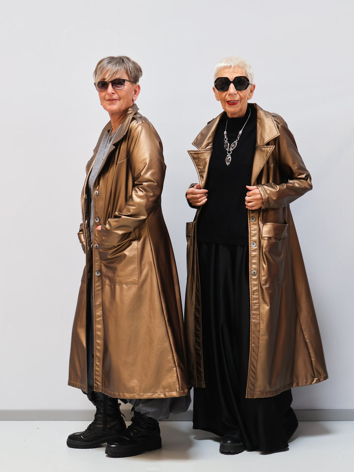 Mantel bronze