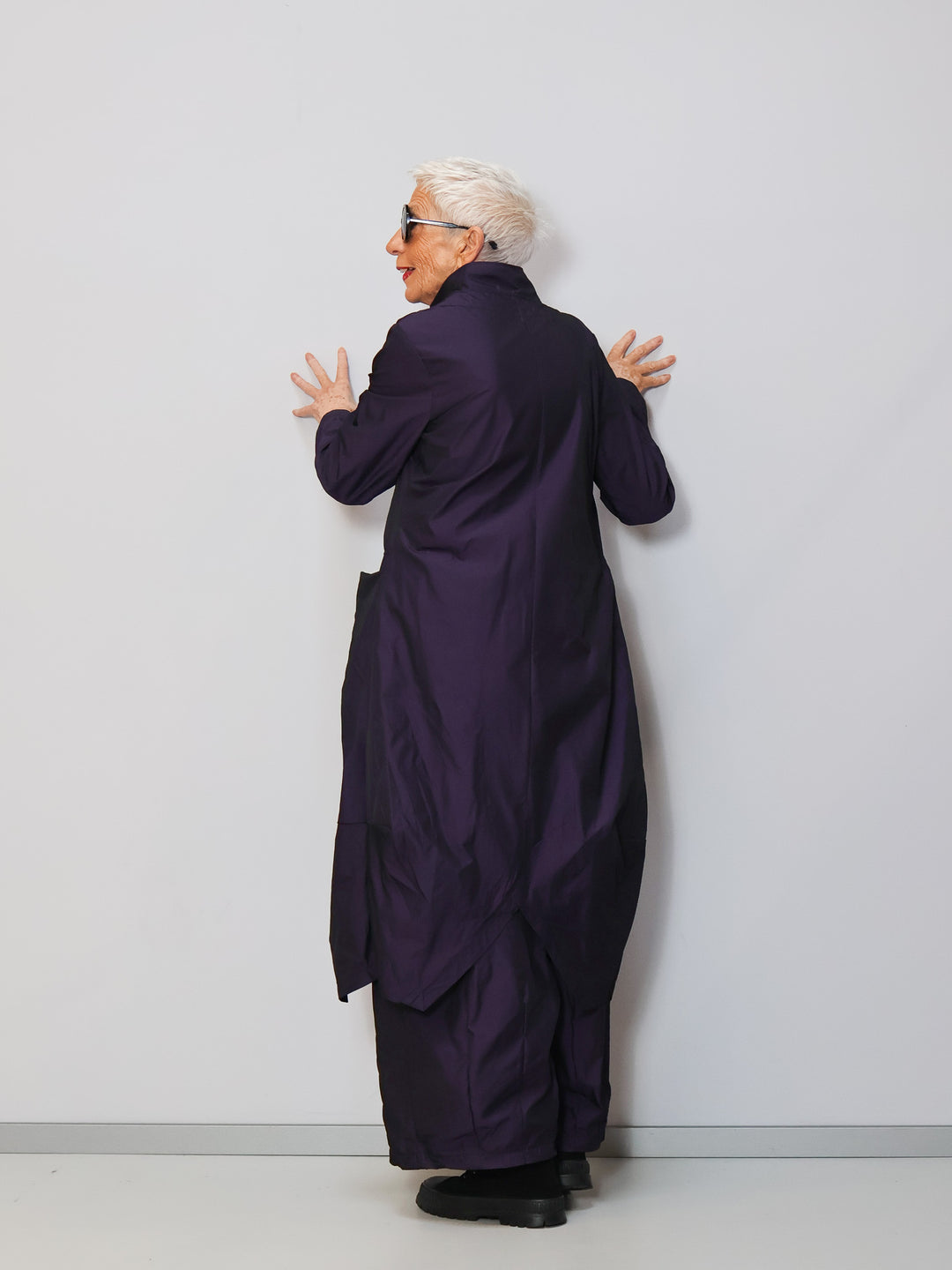 Designermantel lila
