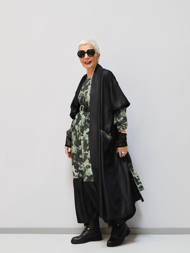 Schwarzer Kimono Camouflage