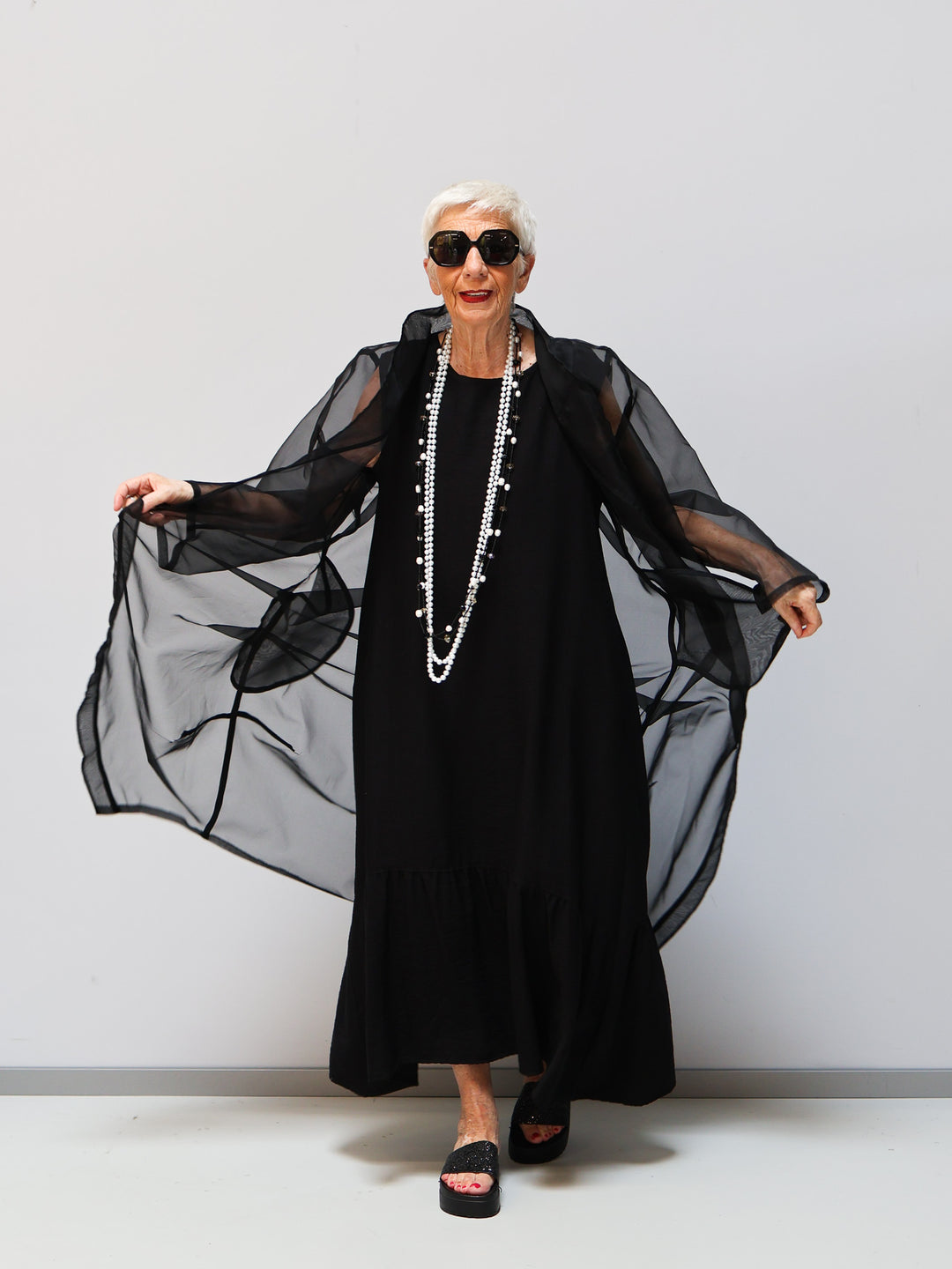 Kleid mit Volant