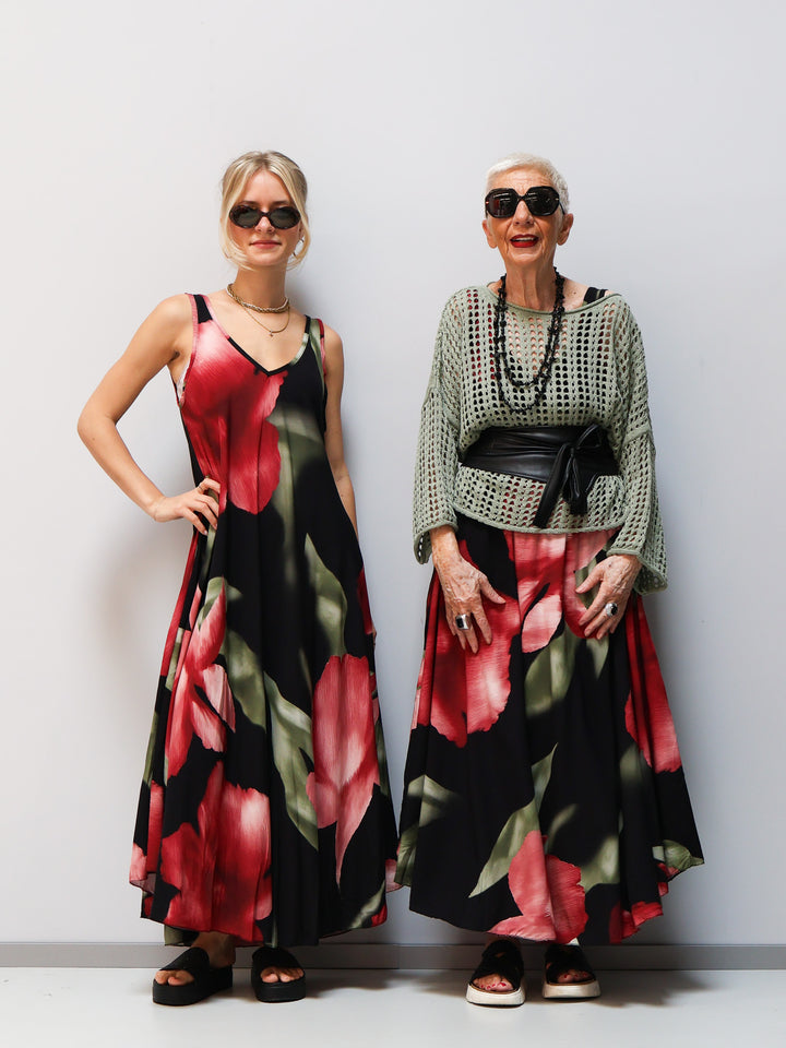 Kleid schwarz mit Blumen