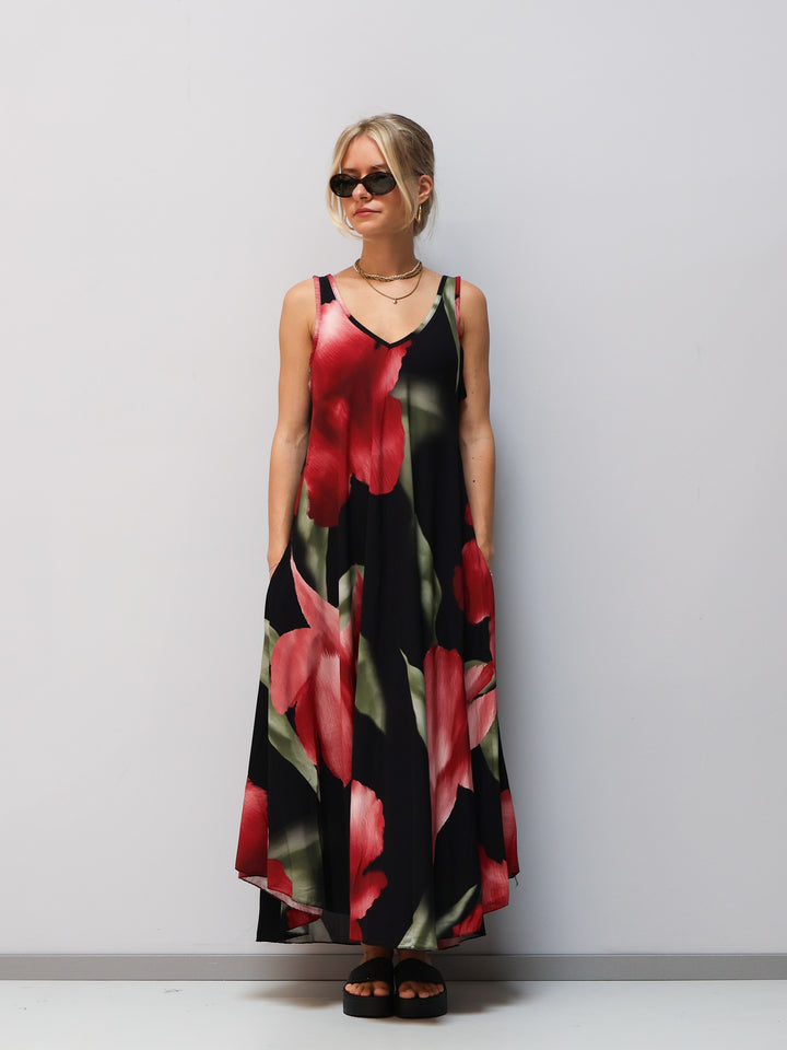 Kleid schwarz mit Blumen