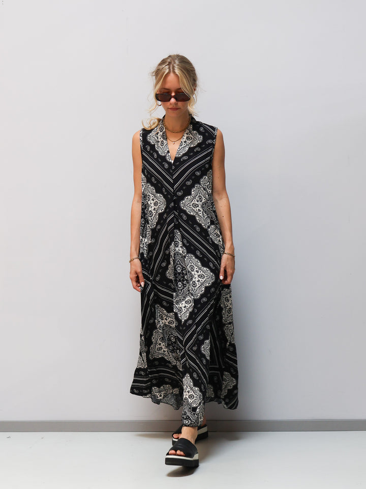 Kleid Muster schwarz weiß