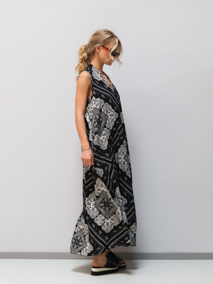 Kleid Muster schwarz weiß