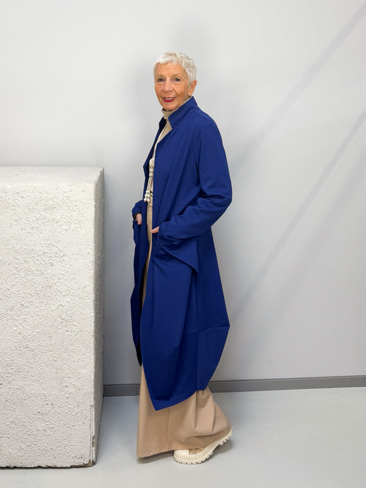 Mantel Schwarz & Blau