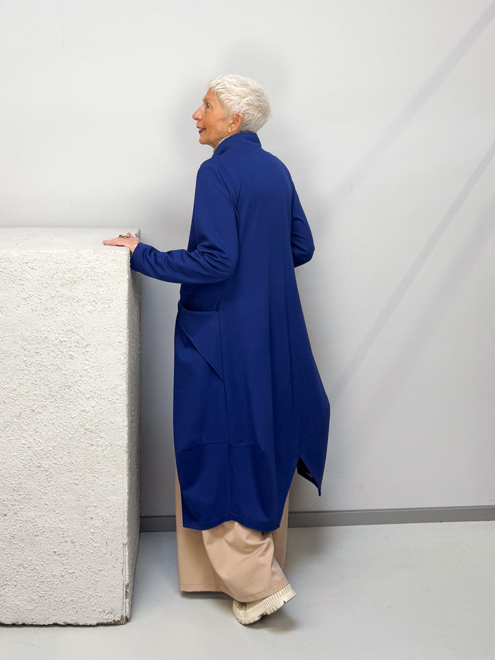 Mantel Schwarz & Blau