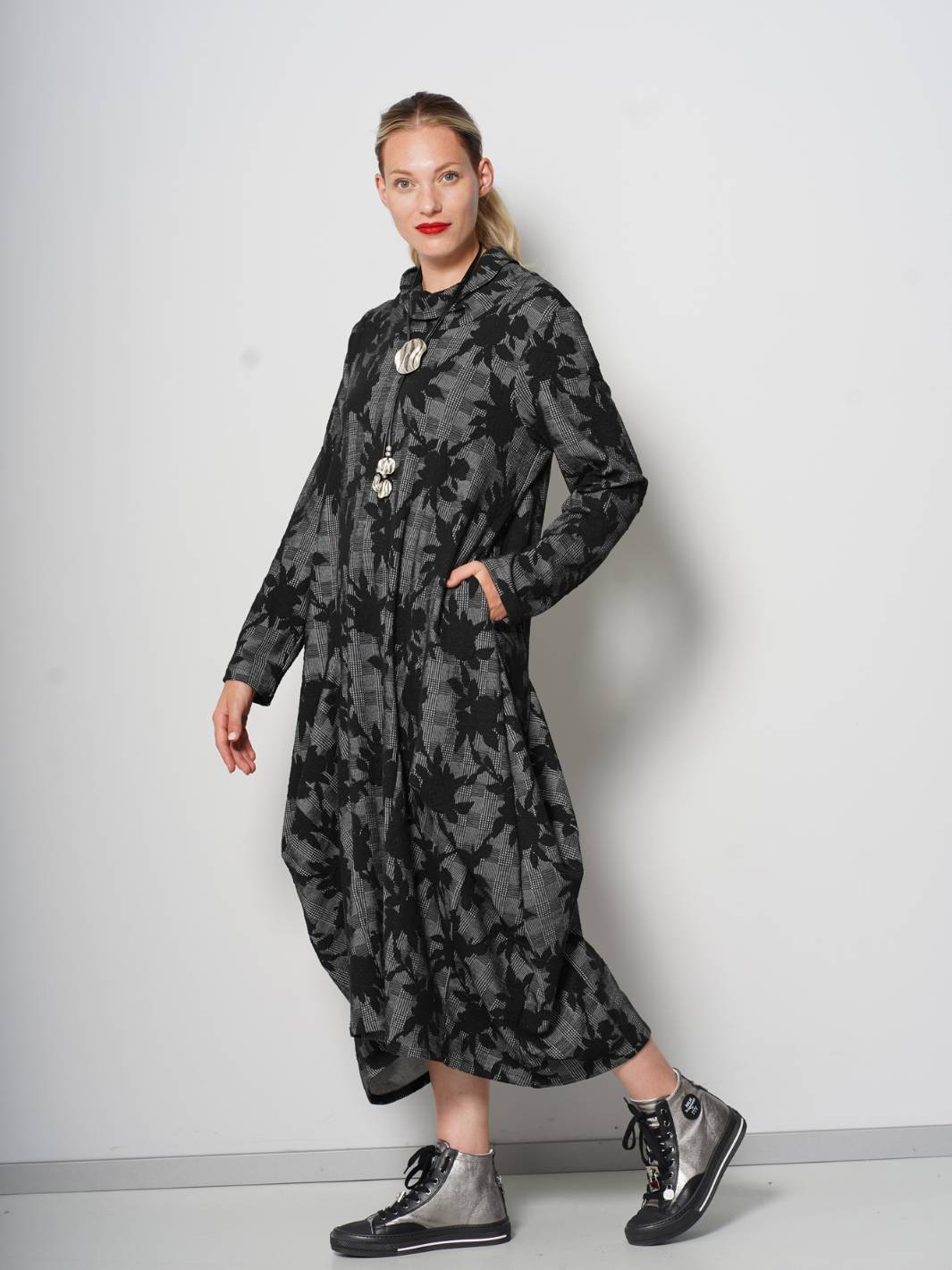 Kleid Karo Blumen