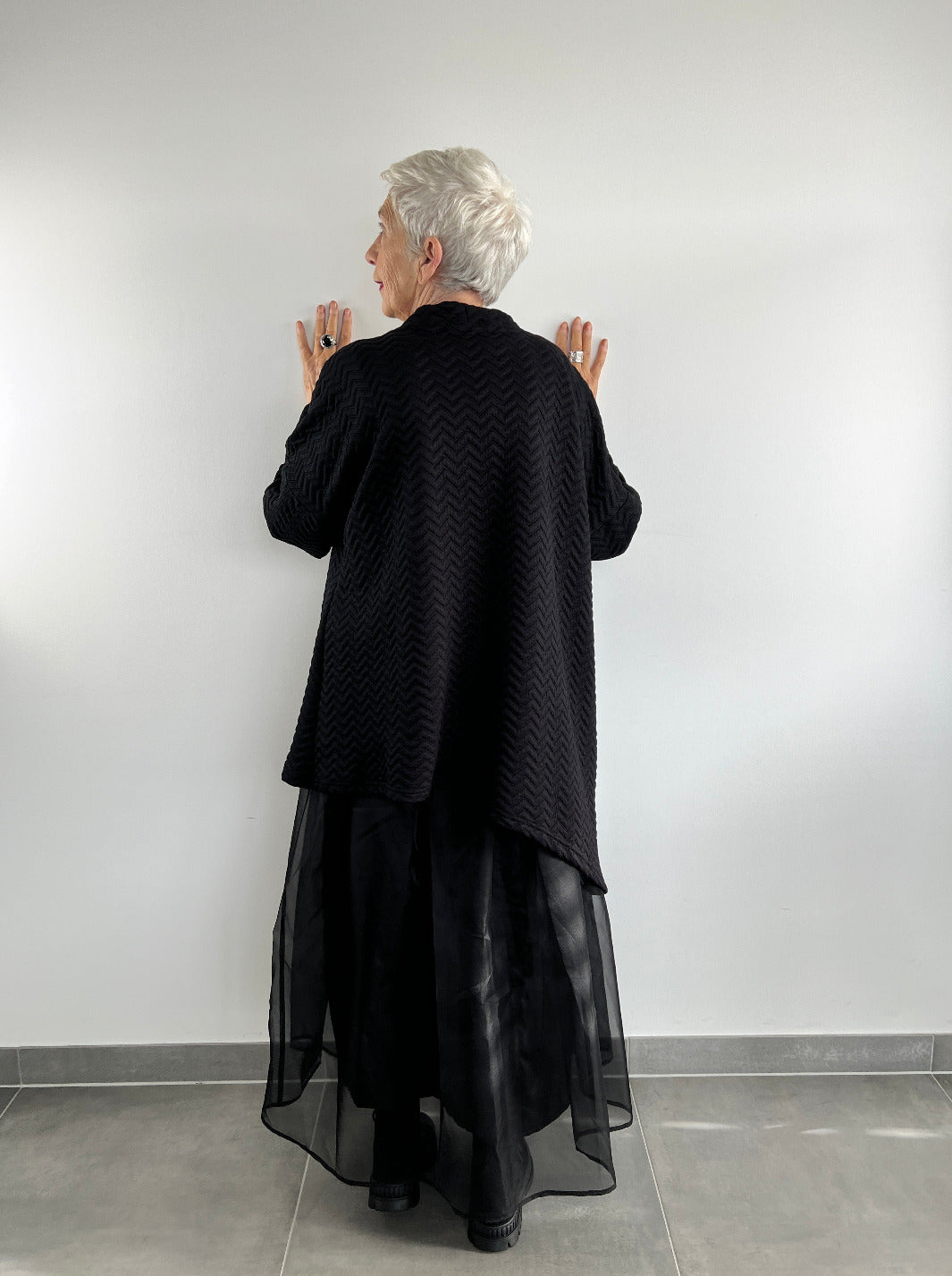 Pulli schwarz
