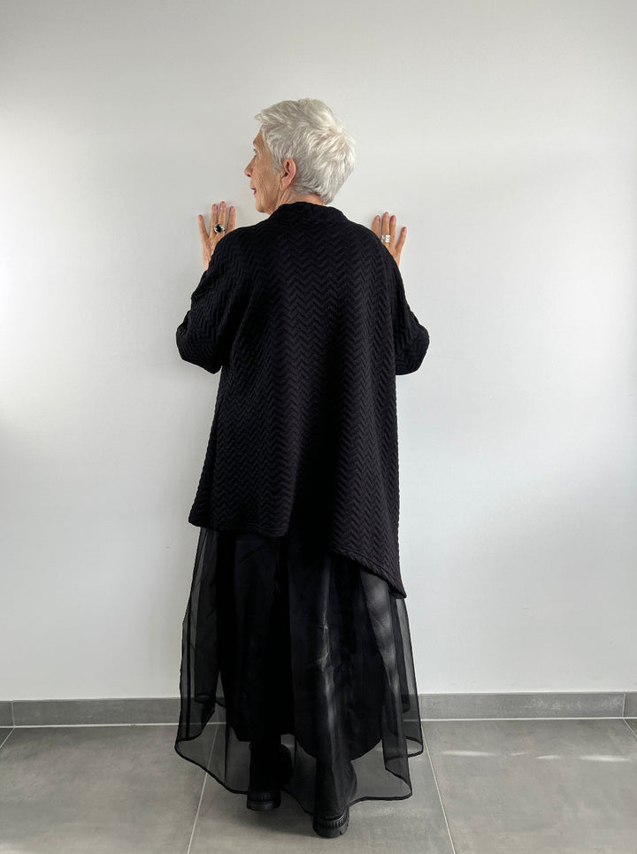 Pulli schwarz