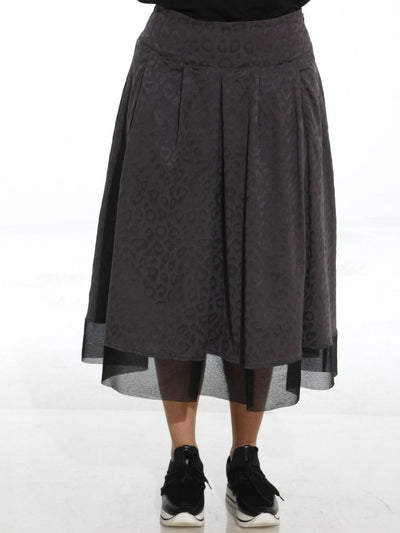 Rock Leo in Grau
